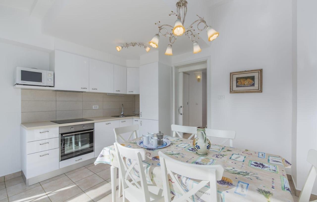 Holiday Home M&M Novigrad Istria Exterior foto